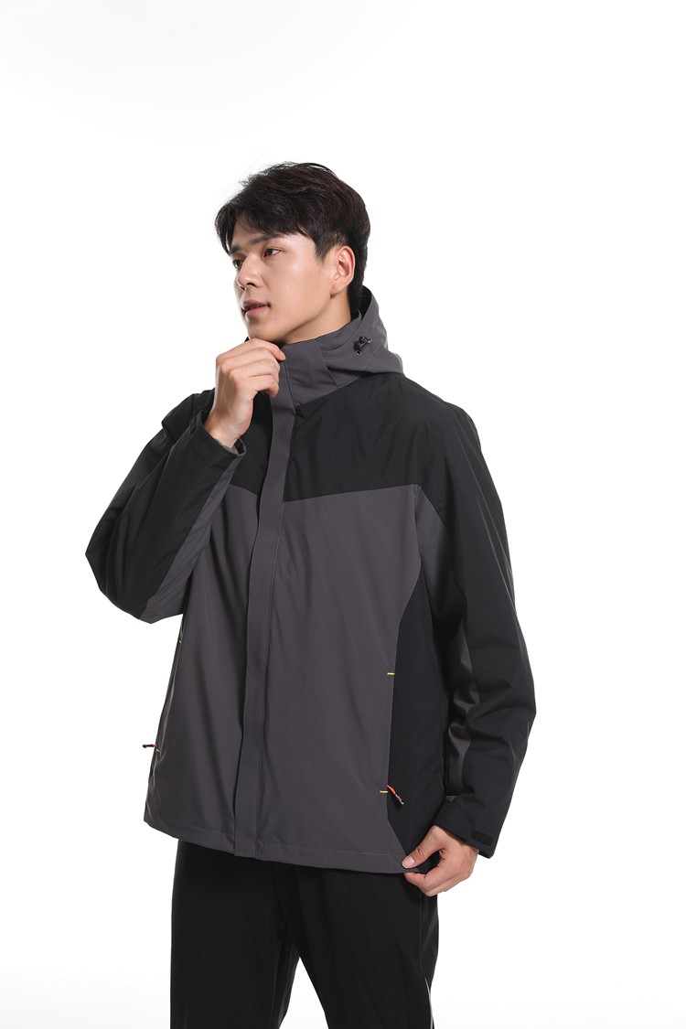 男士沖鋒衣模特展示 男士沖鋒衣模特展示