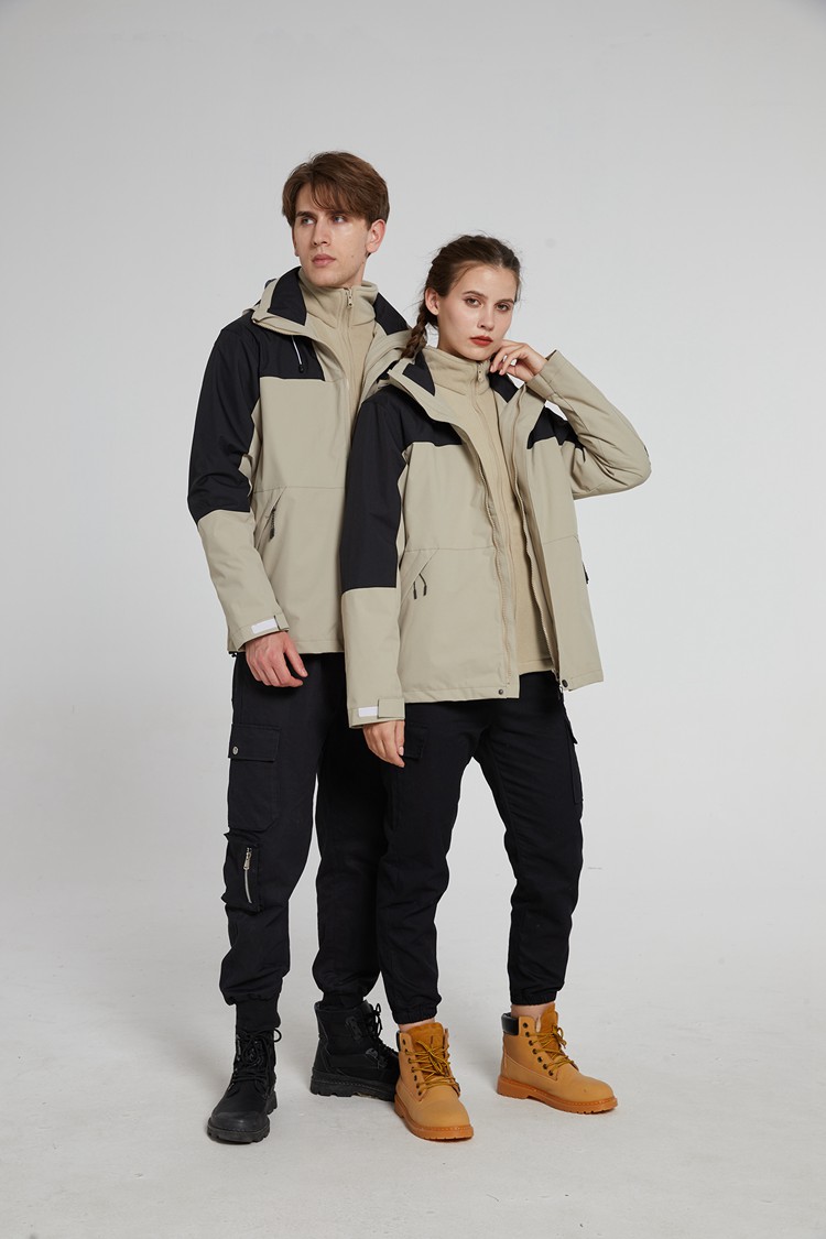 男女同款沖鋒衣上身效果圖 男女同款沖鋒衣上身效果圖