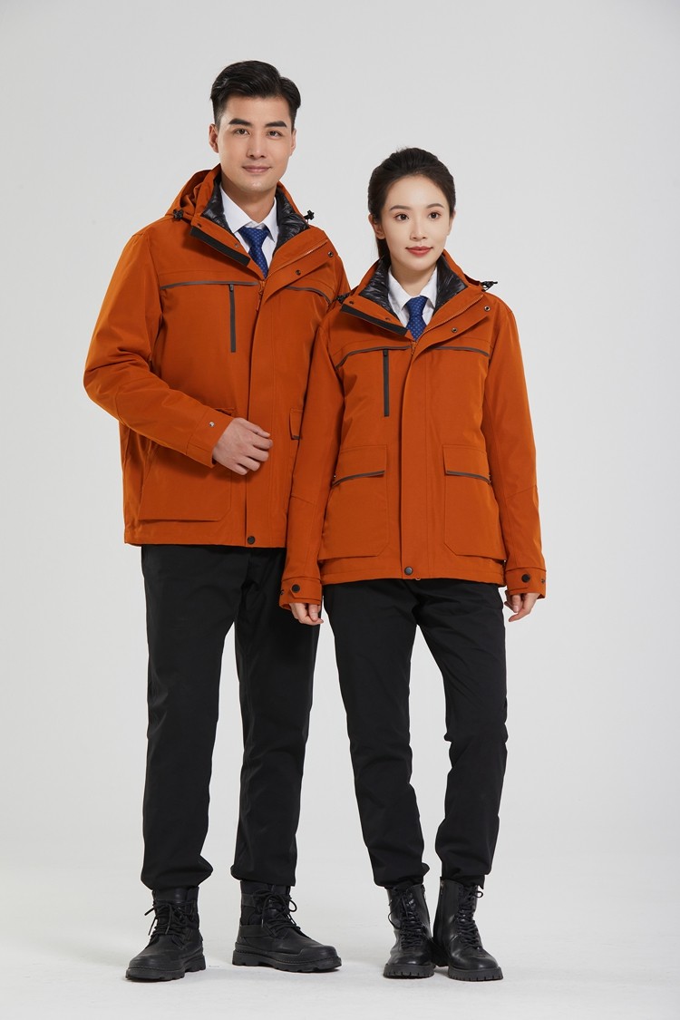 沖鋒衣模特展示 沖鋒衣模特展示